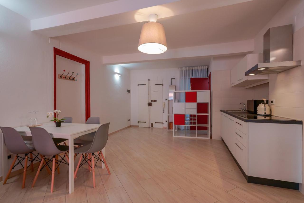 A Un Passo Da Lucio Appartement Bologna Buitenkant foto